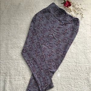 LuLaRoe leggings, blue and rust “God’s Eye” design.